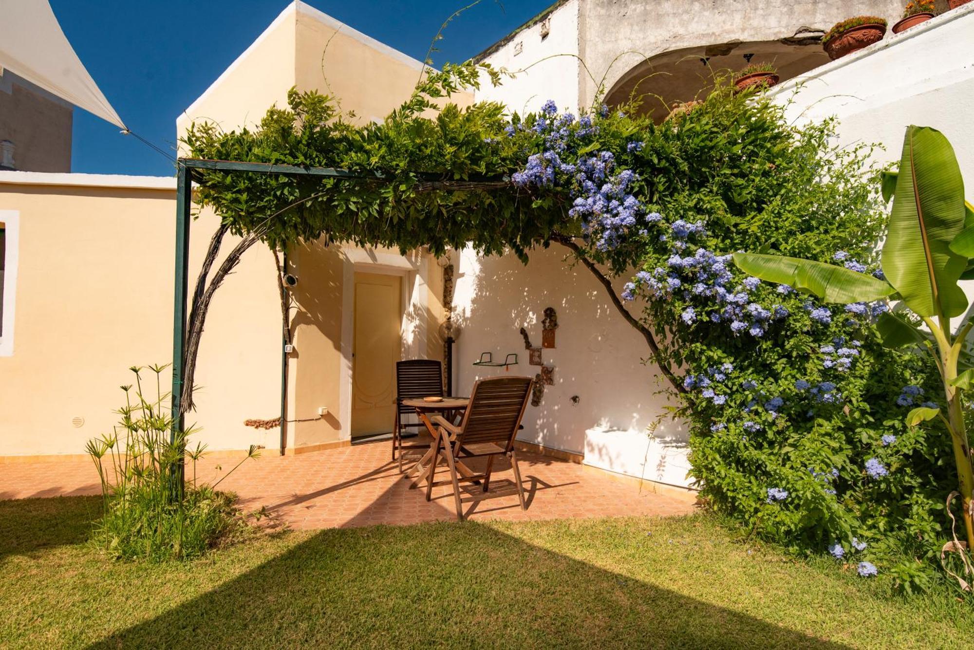 Hotel Savoia Procida Buitenkant foto