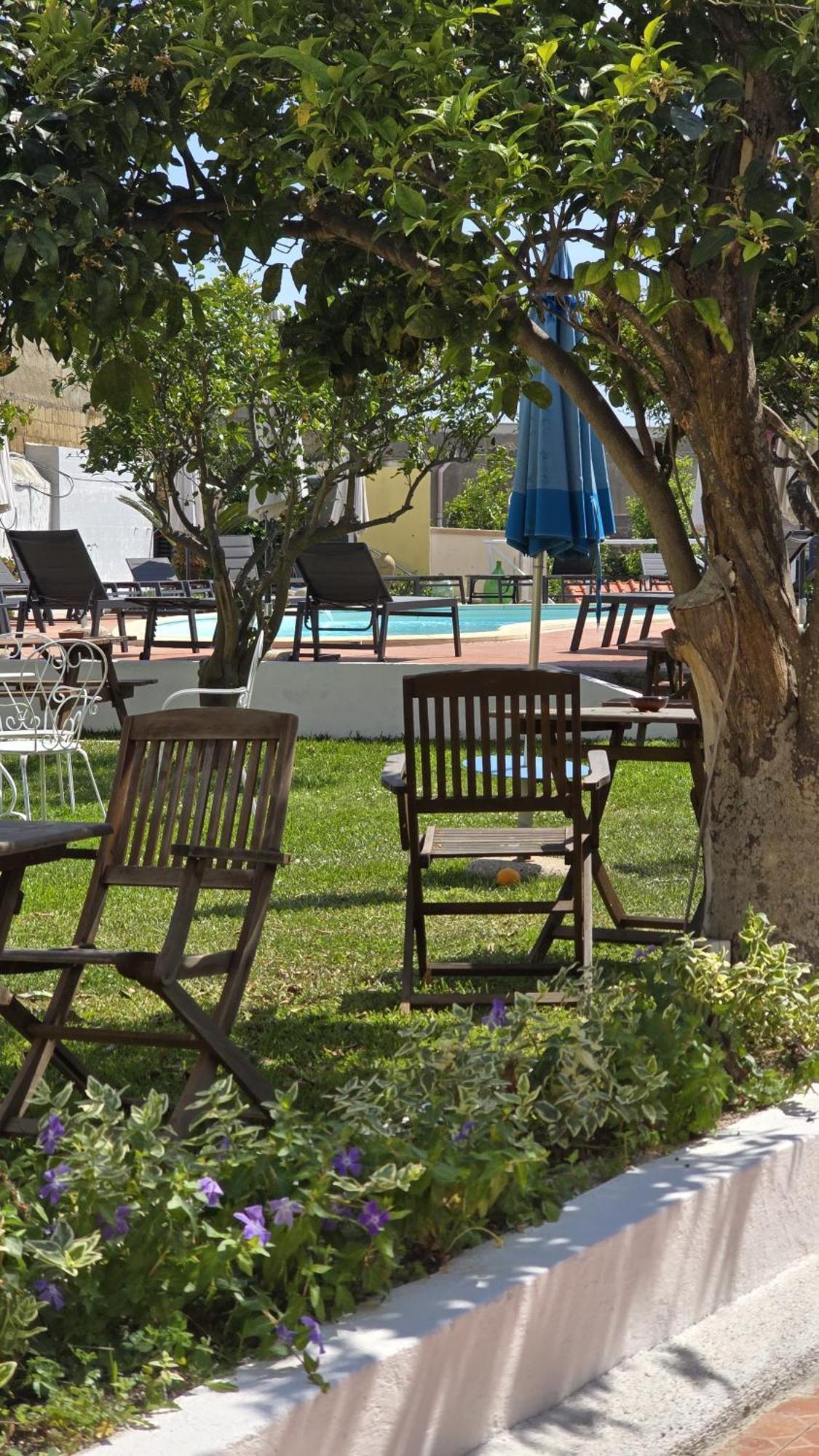 Hotel Savoia Procida Buitenkant foto