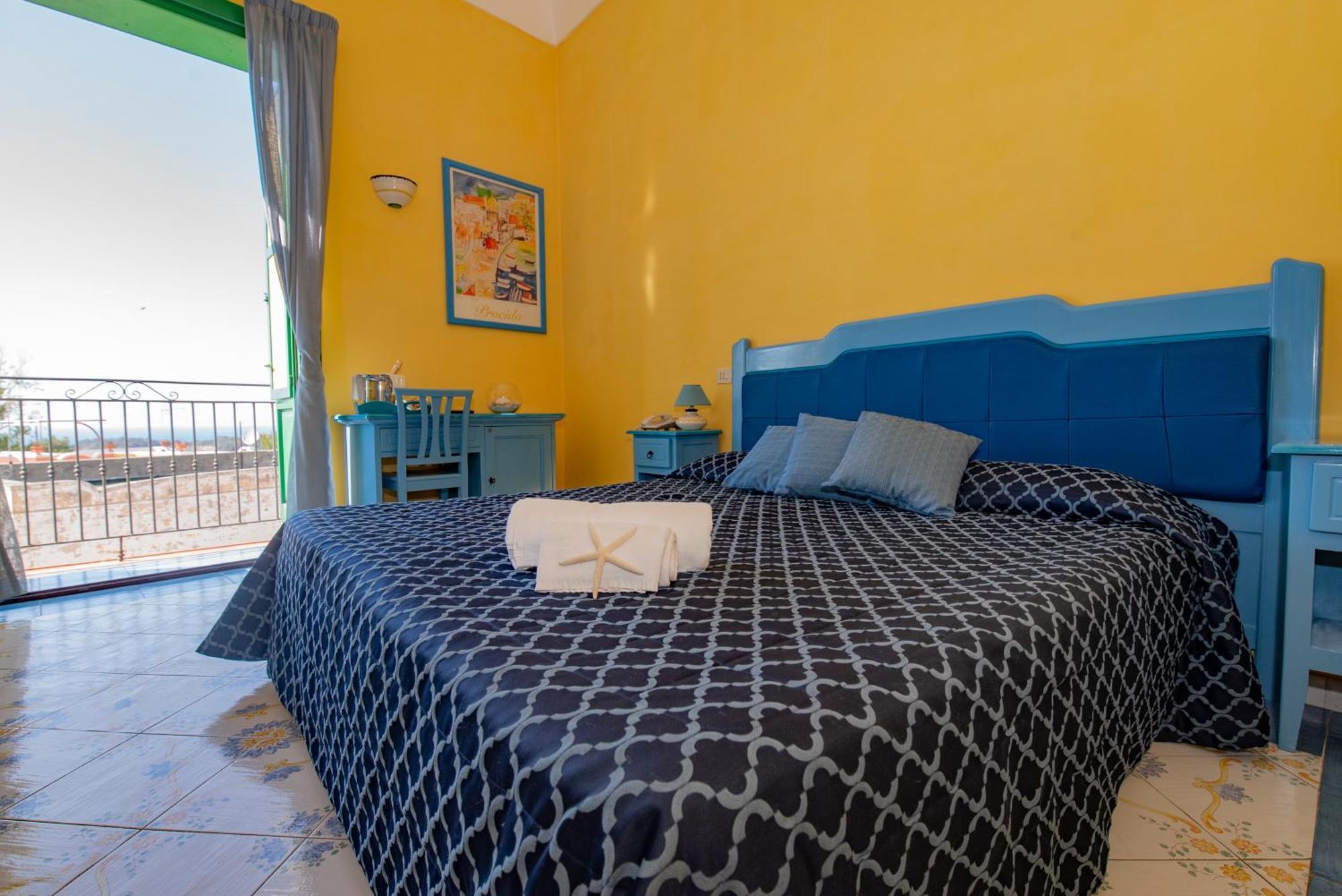Hotel Savoia Procida Buitenkant foto